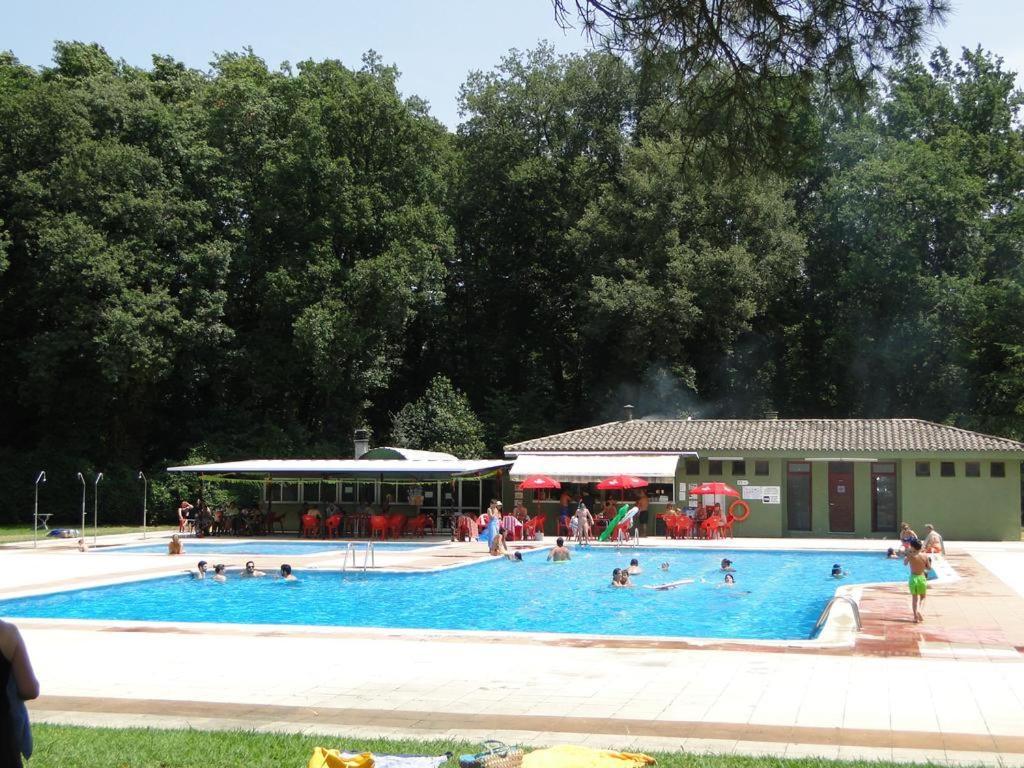 Detached Villa For 6 People In Lloret De Mar With Comunal Outdoor Swimming Pool Puigventos Екстер'єр фото