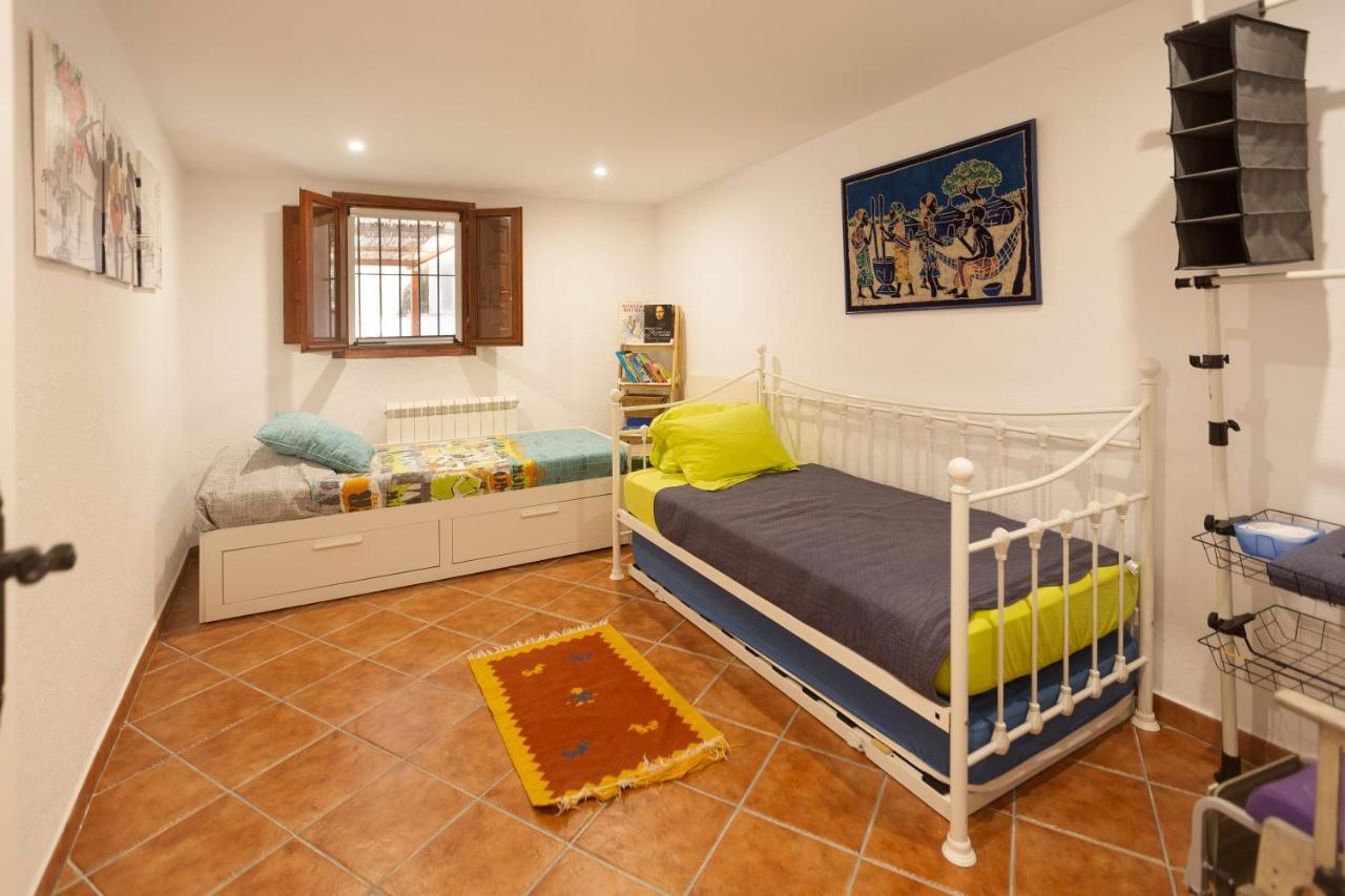 Detached Villa For 6 People In Lloret De Mar With Comunal Outdoor Swimming Pool Puigventos Екстер'єр фото
