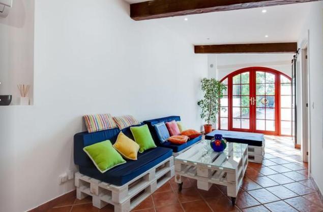 Detached Villa For 6 People In Lloret De Mar With Comunal Outdoor Swimming Pool Puigventos Екстер'єр фото